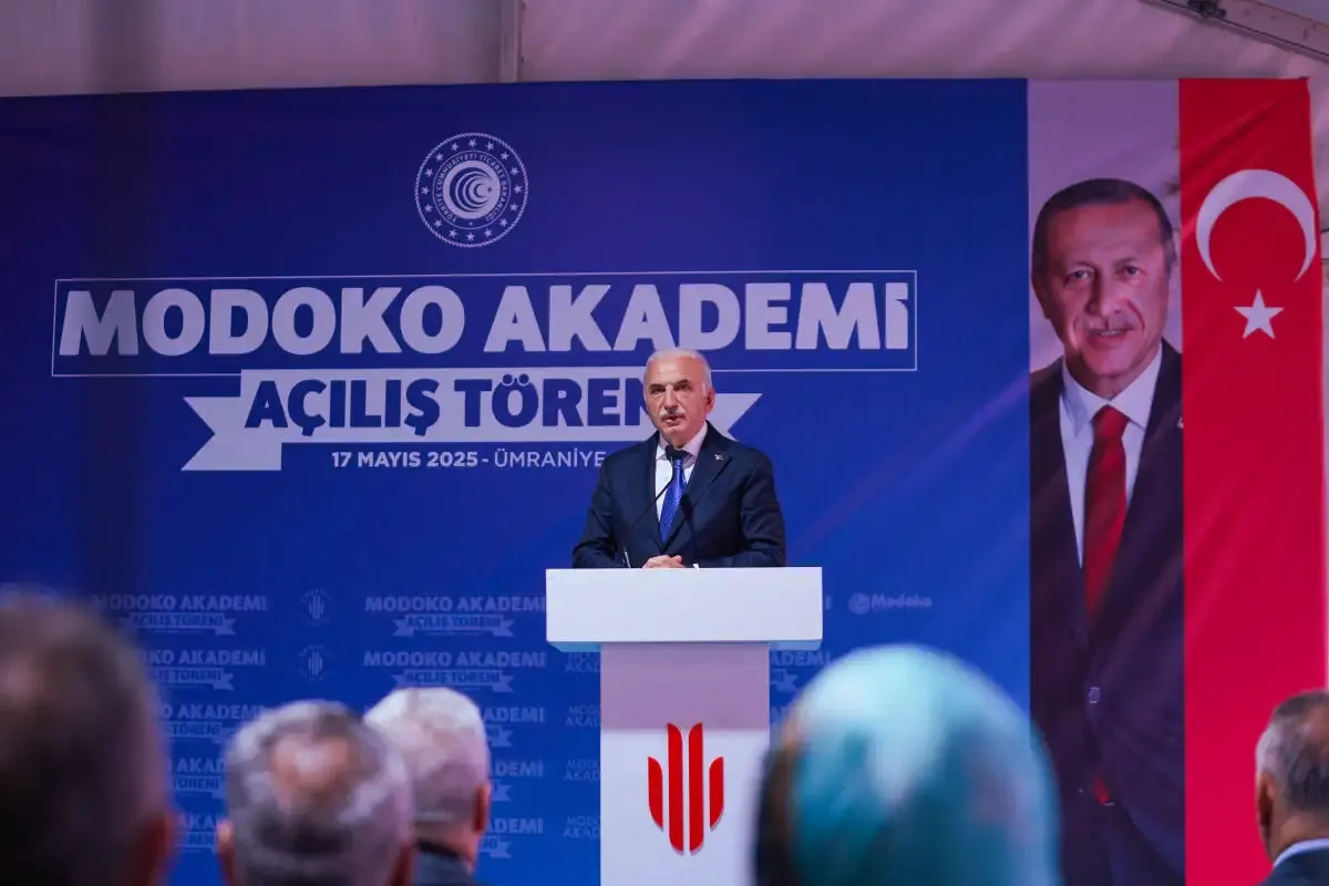Ticaret Bakanı Ömer Bolat, Modoko Akademi'nin açılışında konuştu: