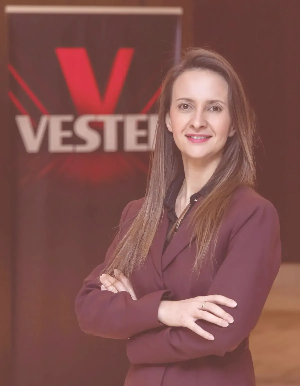 Vestel'den ralli pilotu Kübra Denizci Keskin'e destek
